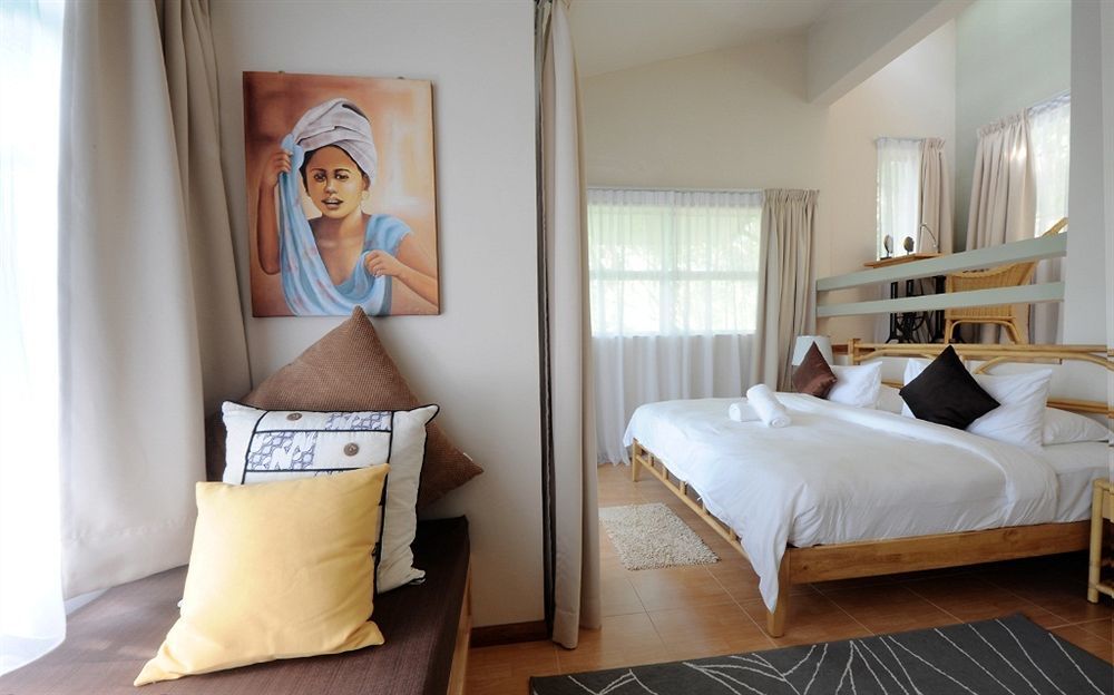 Ambong Rainforest Retreat Pantai Tengah  Екстер'єр фото