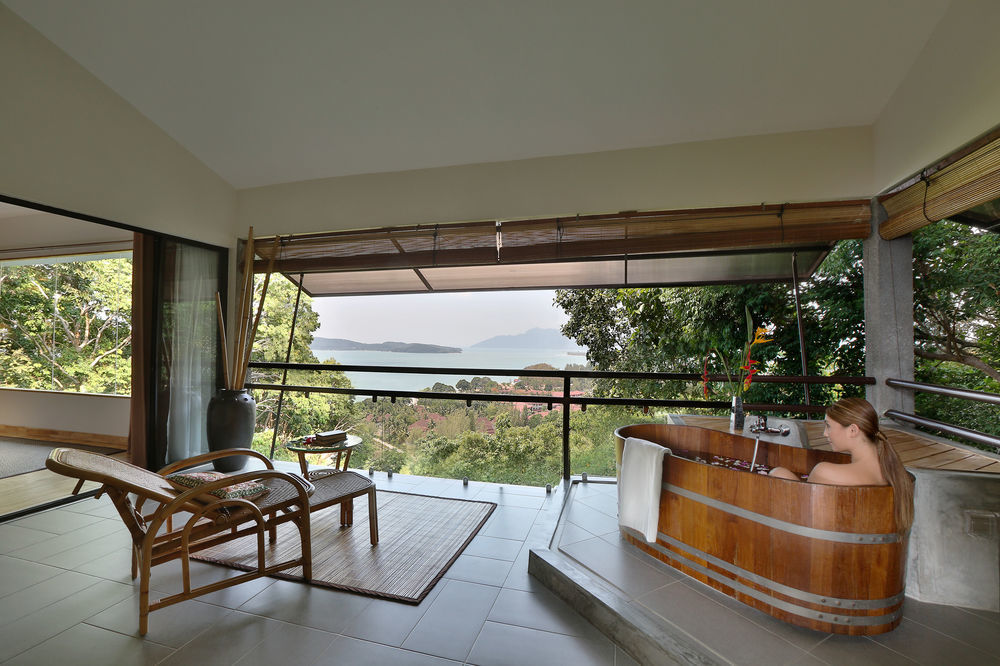 Ambong Rainforest Retreat Pantai Tengah  Екстер'єр фото